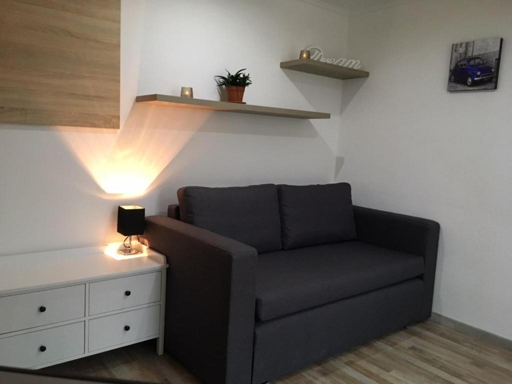 Rabbit Apartman Mosonmagyaróvár Eksteriør billede