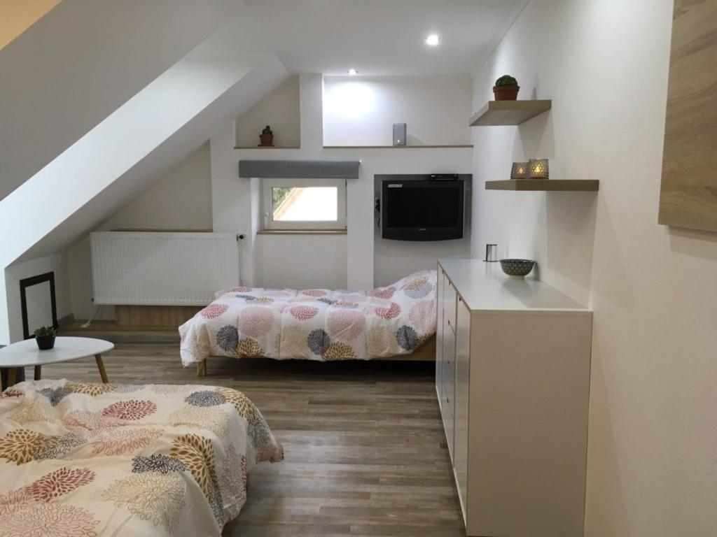 Rabbit Apartman Mosonmagyaróvár Eksteriør billede